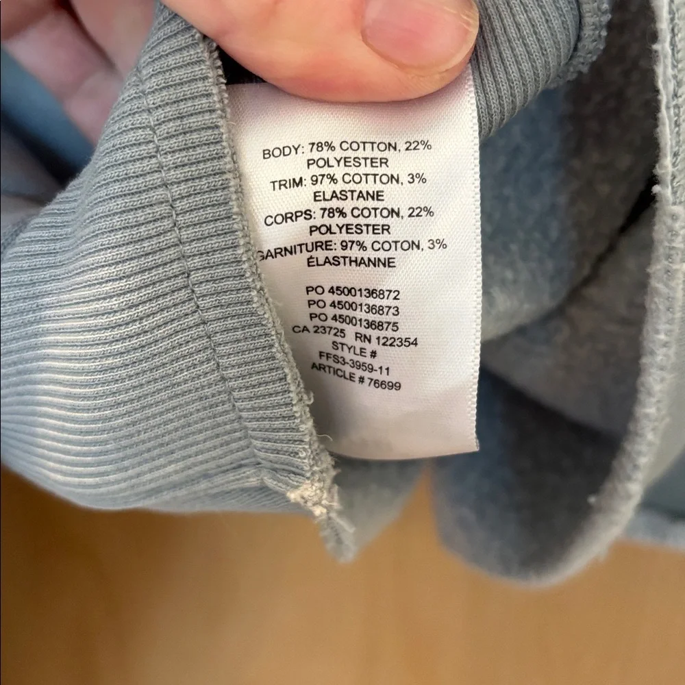 Aritzia Tna Hoodie Blue Cropped Cozy AF Size 2 - Picture 8 of 8